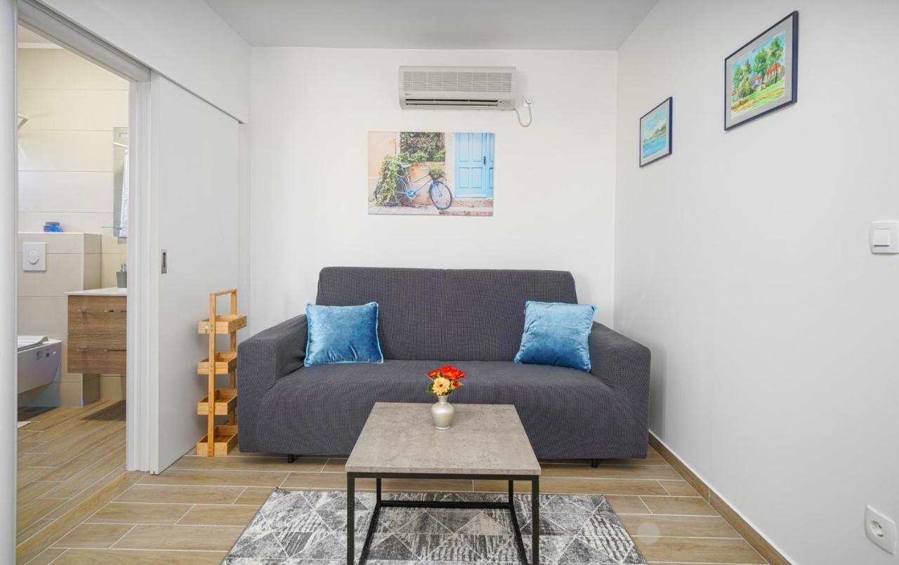 Your Private Summer House Vodice Buitenkant foto