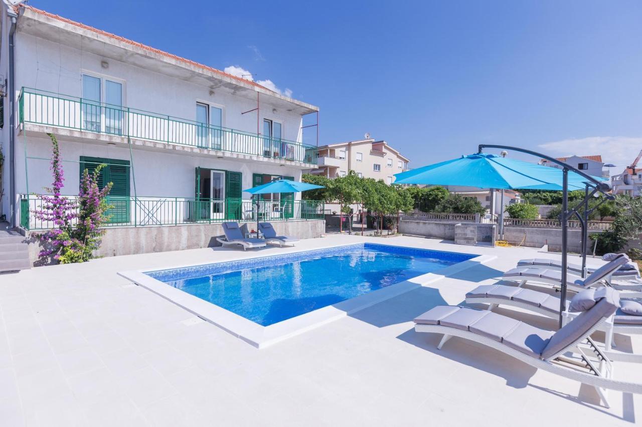 Your Private Summer House Vodice Buitenkant foto